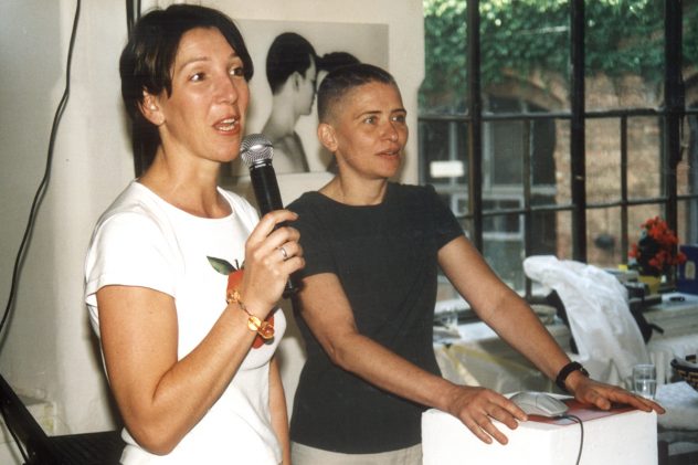 In situ - 5 Jahre, 2003, WUK Projektraum, artistalks, hier mit Barbara Höller